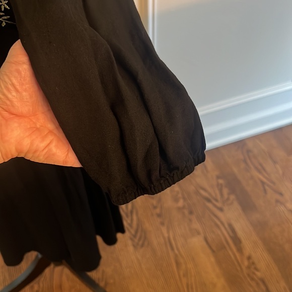 Cost Plus World Market | Dress gold embroidered and black Viscose L/XL - Picture 6 of 9